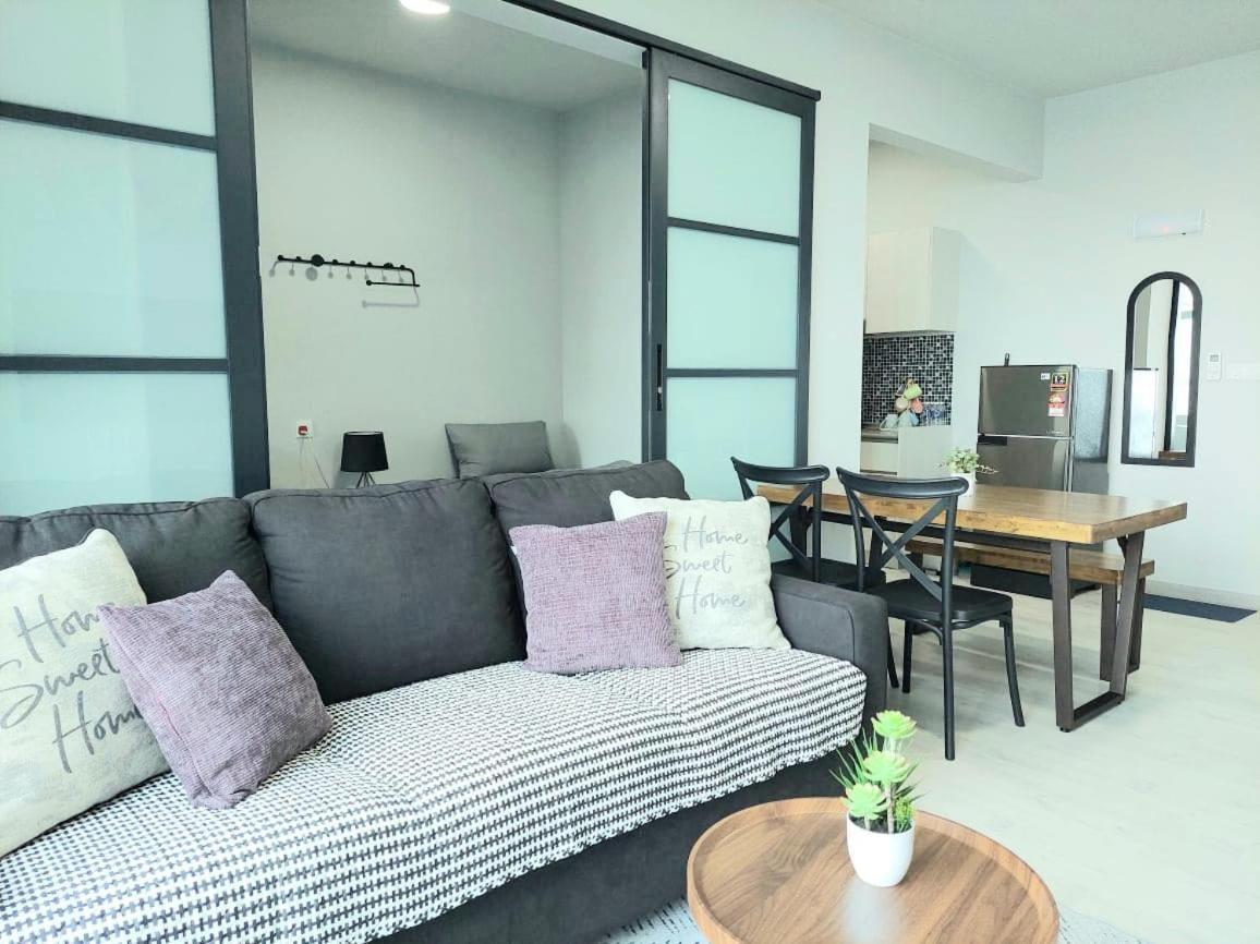 J'Stay Seaview Suite Jesselton Quay Kota Kinabalu Eksteriør bilde
